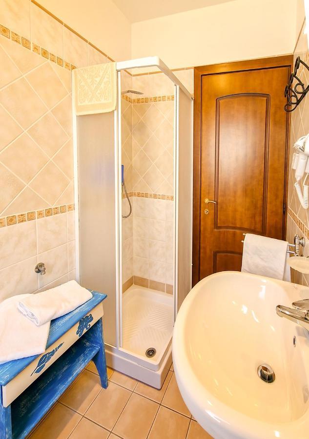 Murphy Holiday Home - Sea And Dreams 02 La Maddalena  Exteriör bild