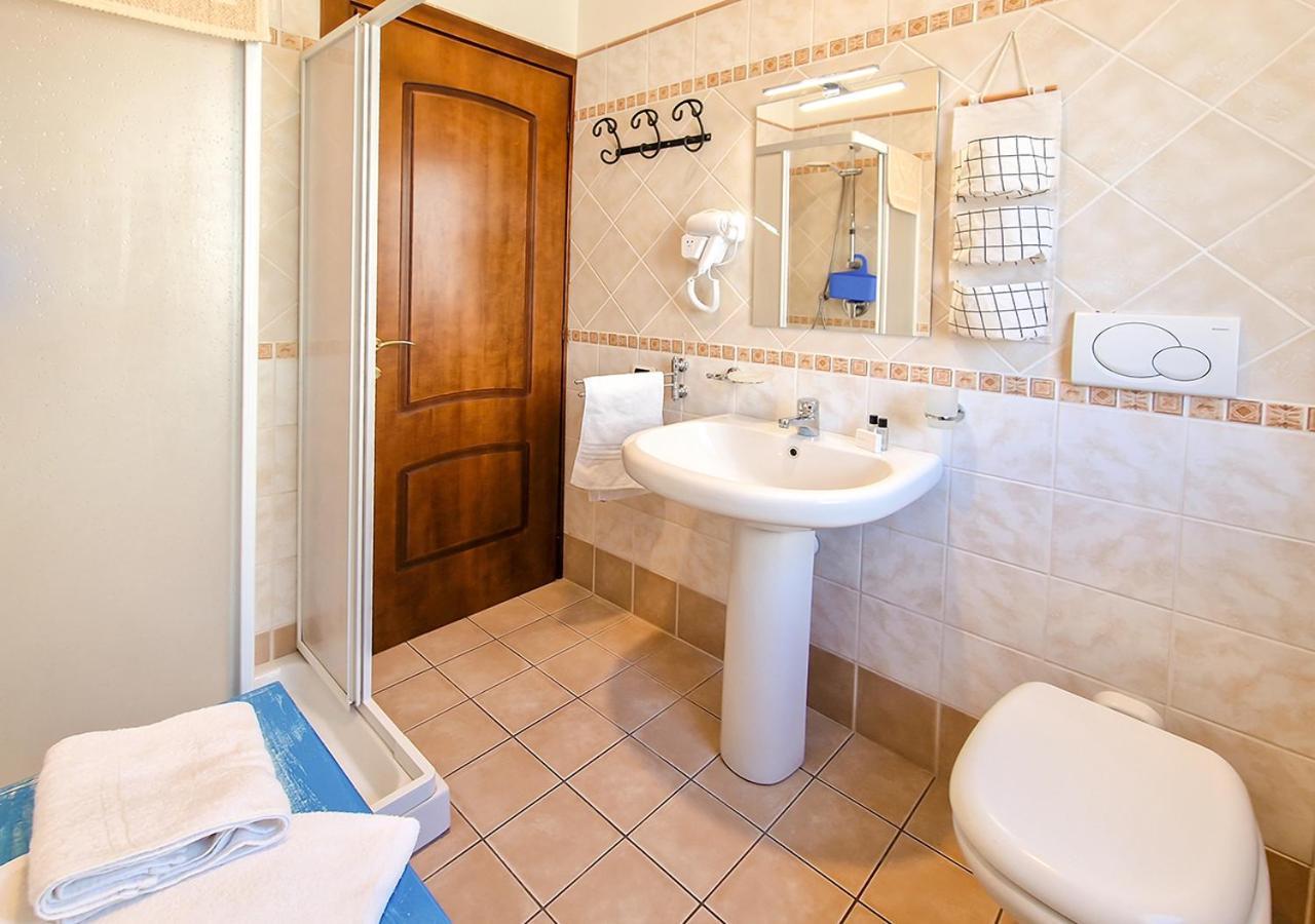 Murphy Holiday Home - Sea And Dreams 02 La Maddalena  Exteriör bild
